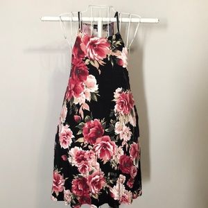 Swing dress, black with pink colored flowers